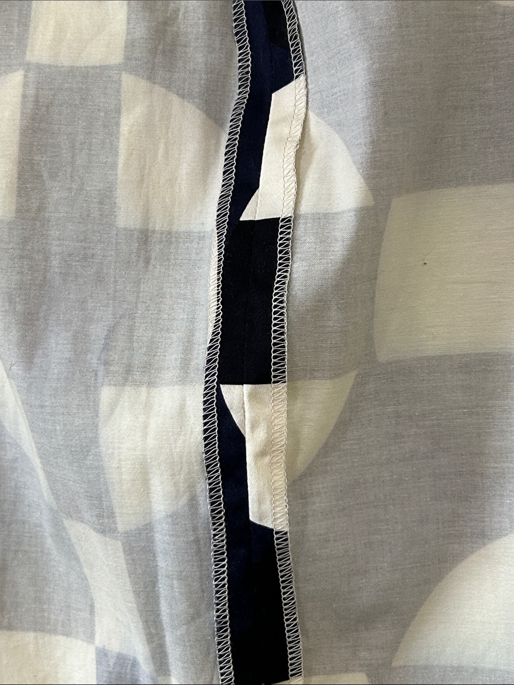 J. Crew The Pencil Skirt Black, Navy, & Cream Geometric Print Cotton SZ 2 - Picture 6 of 8